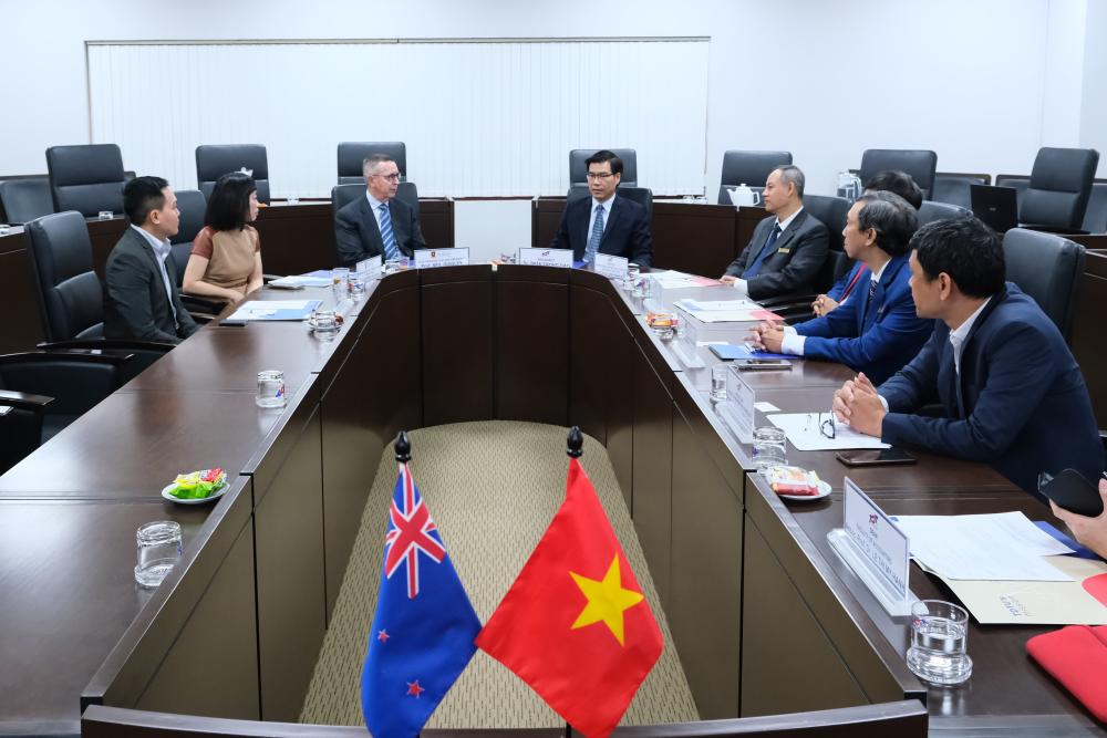 Toàn cảnh buổi làm việc