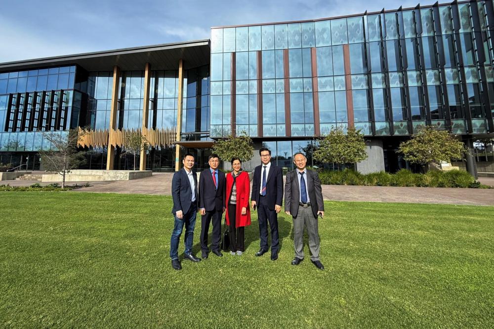 Một số hình ảnh làm việc tại Đại học Massey: