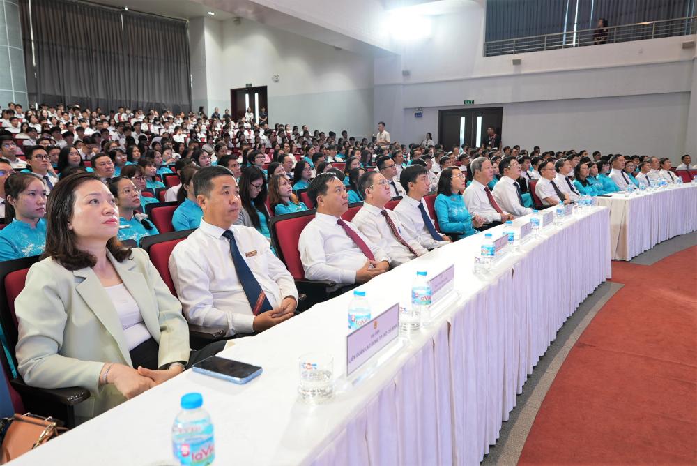 Quang cảnh buổi Lễ tại TDTU