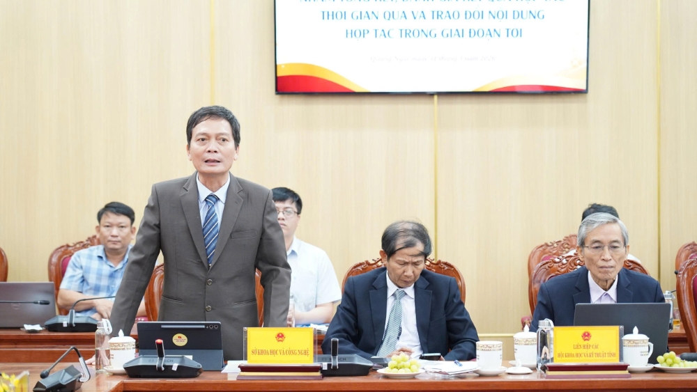 Các đại biểu hai bên thảo luận tại buổi làm việc