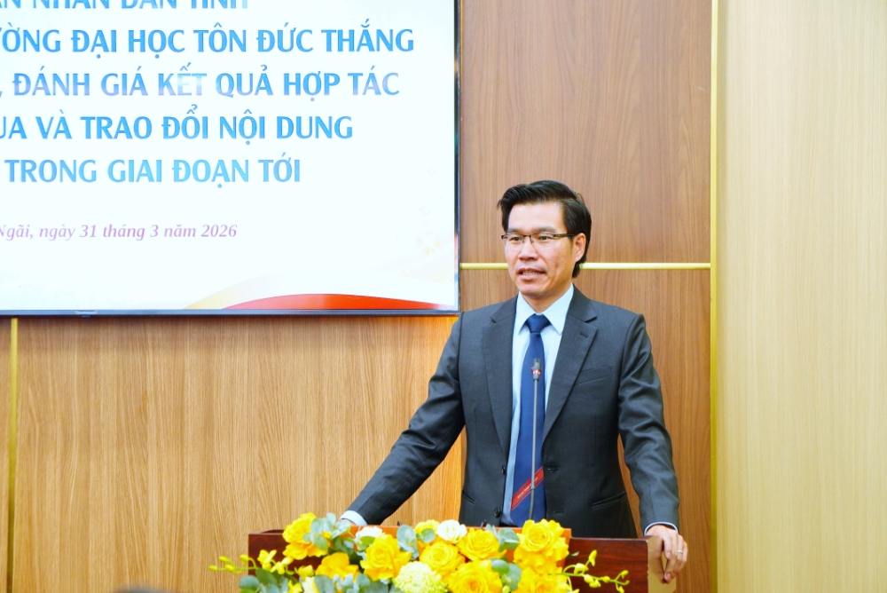 PGS. TS. Trần Trọng Đạo – Hiệu trưởng TDTU phát biểu tại buổi làm việc