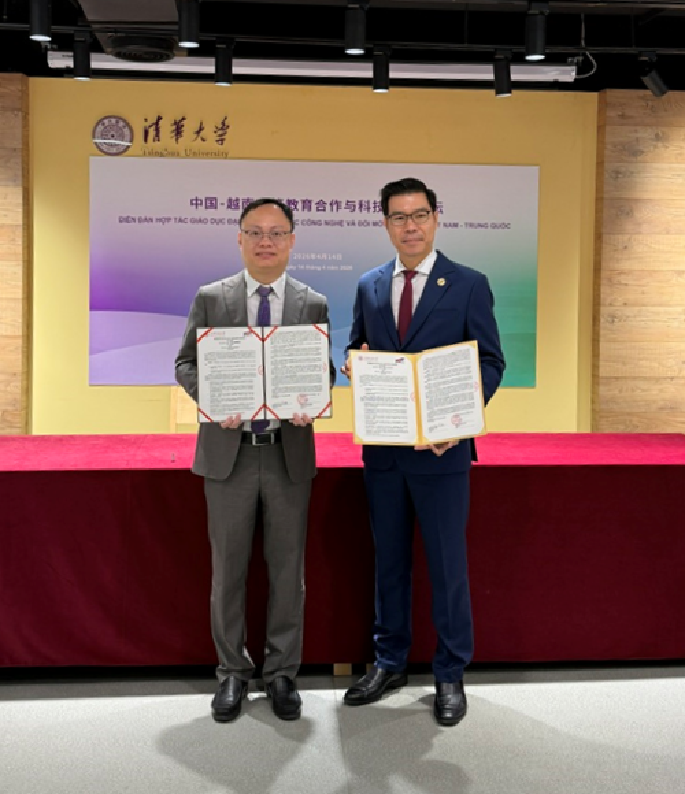 TDTU trao đổi thoả thuận hợp tác với Đại học Giao thông Thượng Hải