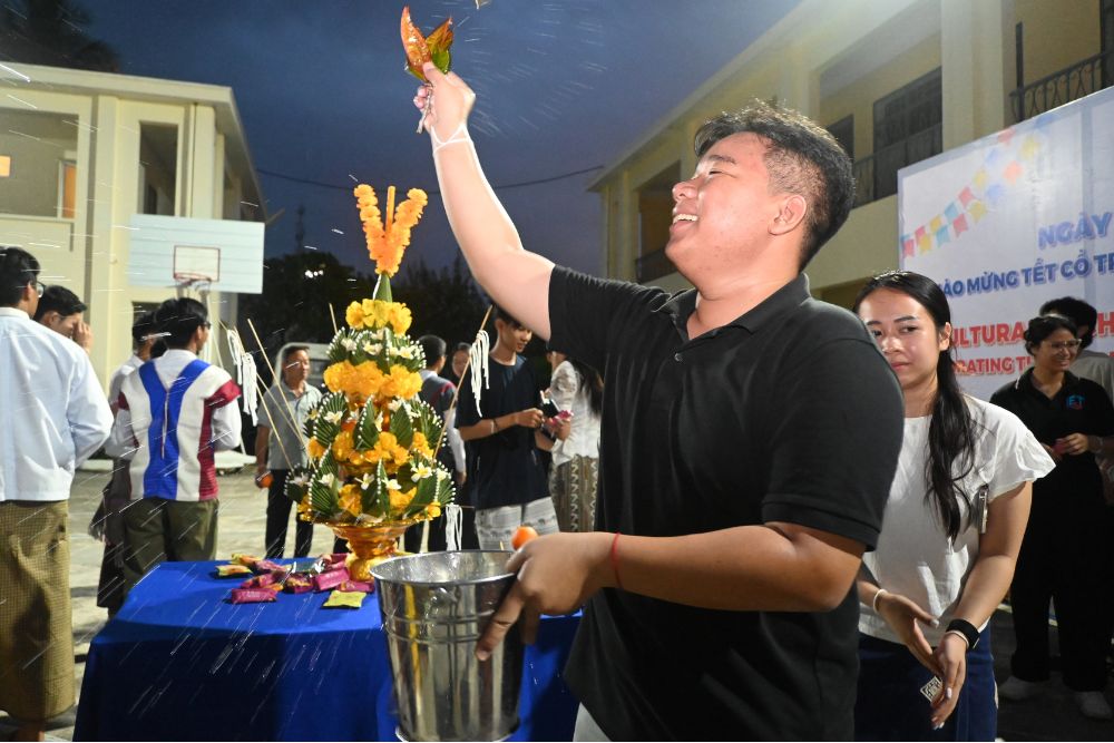 Các nghi lễ truyền thống