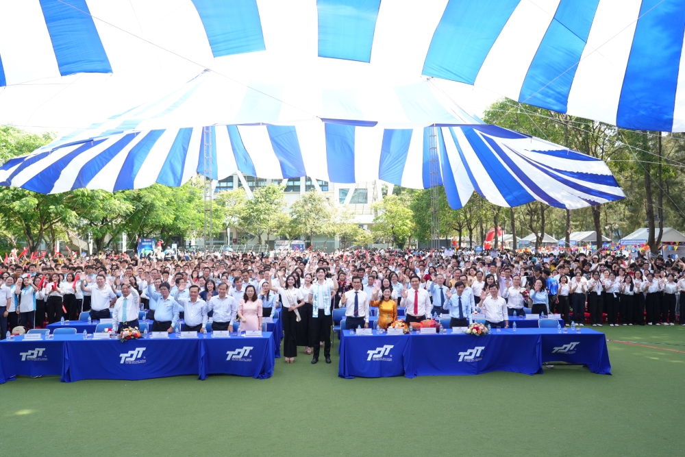 Toàn cảnh lễ Khai mạc Ngày hội